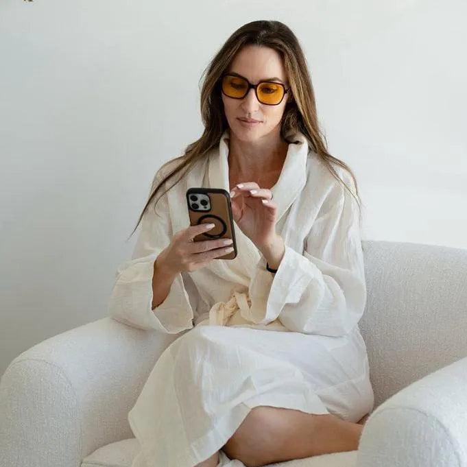 Blue Light Protection with Bon Charge